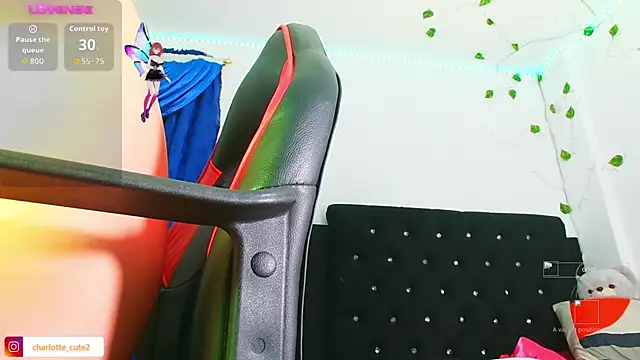 Snapshot of cute_charlotte_ chatting on September 29, 2025, 1:23 am cute charlotte online show from September 29, 2025, 1:23 am