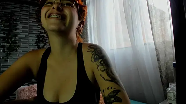 Snapshot of Ginger_Sweetty chatting on December 21, 2025, 7:59 pm Ginger Sweetty online show from December 21, 2025, 7:59 pm