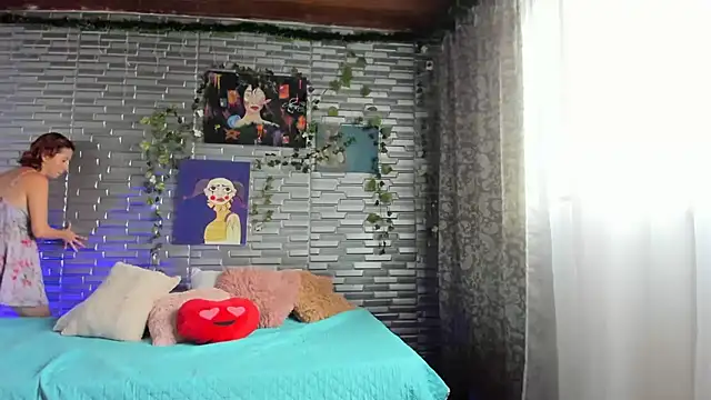 Snapshot of Ginger_Sweetty chatting on November 6, 2025, 8:24 pm Ginger Sweetty online show from November 6, 2025, 8:24 pm