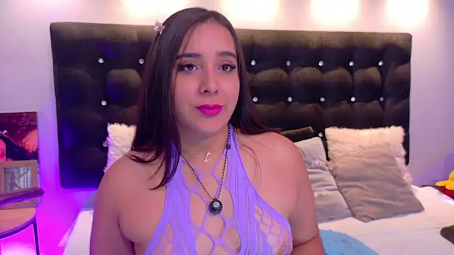 ValenScott1 online show from December 4, 2025, 1:10 pm