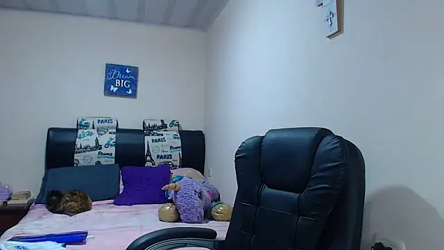 Snapshot of sahtlove1 chatting on February 11, 2025, 3:50 am sahtlove1 online show from February 11, 2025, 3:50 am