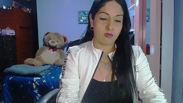 Snapshot of sahtlove1 chatting on February 8, 2026, 11:57 pm sahtlove1 online show from February 8, 2026, 11:57 pm