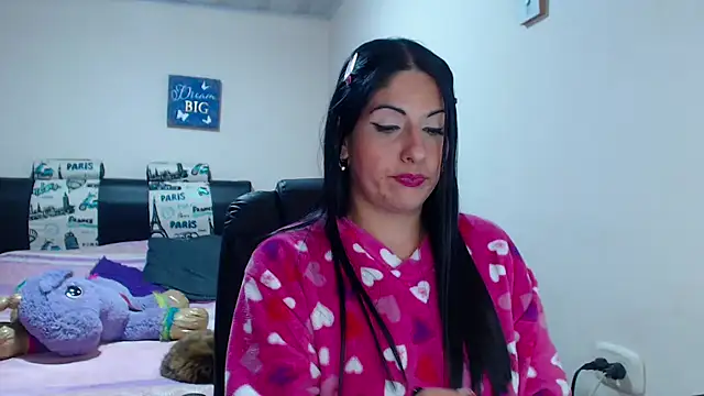 Snapshot of sahtlove1 chatting on February 8, 2025, 5:40 am sahtlove1 online show from February 8, 2025, 5:40 am