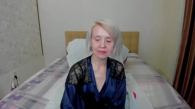 Snapshot of aminalive chatting on September 18, 2025, 4:43 pm aminalive online show from September 18, 2025, 4:43 pm