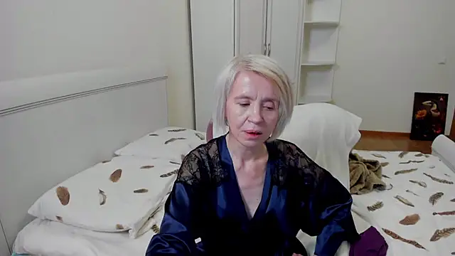 Snapshot of aminalive chatting on November 1, 2025, 5:29 pm aminalive online show from November 1, 2025, 5:29 pm