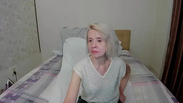 Snapshot of aminalive chatting on September 18, 2025, 4:37 am aminalive online show from September 18, 2025, 4:37 am