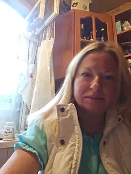 Arina smiles online show from June 11, 2026, 2:03 pm