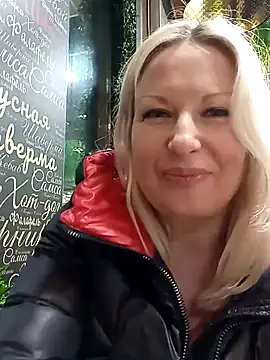 Arina smiles online show from February 1, 2025, 9:51 pm