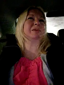 Arina smiles online show from December 14, 2024, 4:41 pm