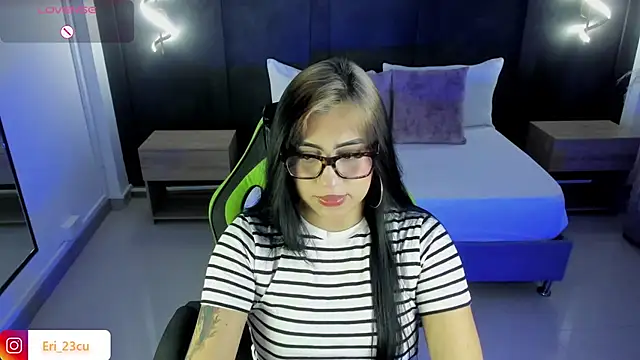 caroline23 x online show from July 5, 2026, 3:11 am
