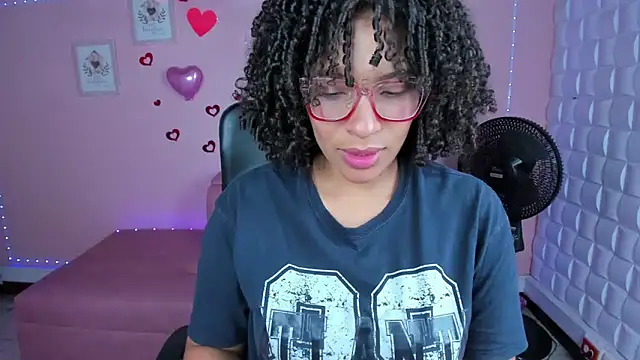 DannaBerry online show from March 7, 2025, 3:18 pm
