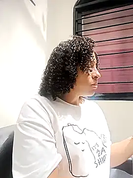 Snapshot of DannaBerry chatting on October 8, 2025, 3:02 pm DannaBerry online show from October 8, 2025, 3:02 pm