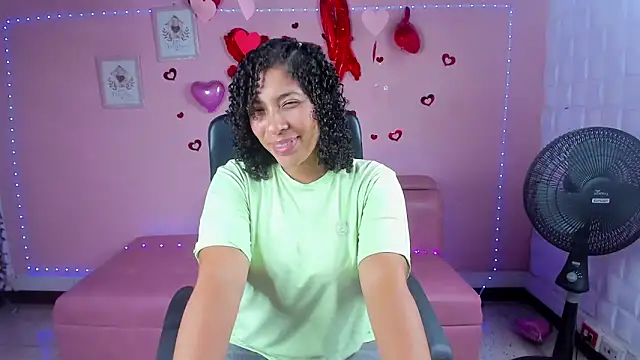 DannaBerry online show from February 21, 2025, 3:54 pm