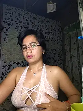 Snapshot of lovely_samxxx24 chatting on September 20, 2025, 8:25 pm lovely samxxx24 online show from September 20, 2025, 8:25 pm
