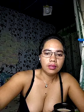 Snapshot of lovely_samxxx24 chatting on September 18, 2025, 9:40 pm lovely samxxx24 online show from September 18, 2025, 9:40 pm