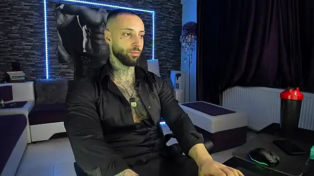 JonahHunt online show from February 25, 2025, 11:15 pm