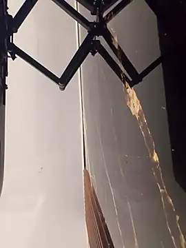 Snapshot of sweet_lucia chatting on October 12, 2025, 2:29 pm sweet lucia online show from October 12, 2025, 2:29 pm