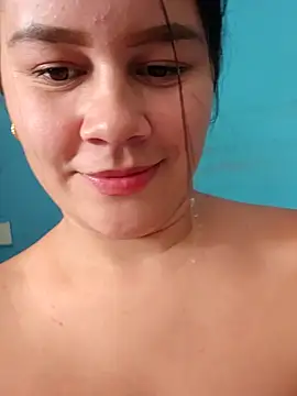 sweet lucia online show from March 21, 2026, 7:40 pm