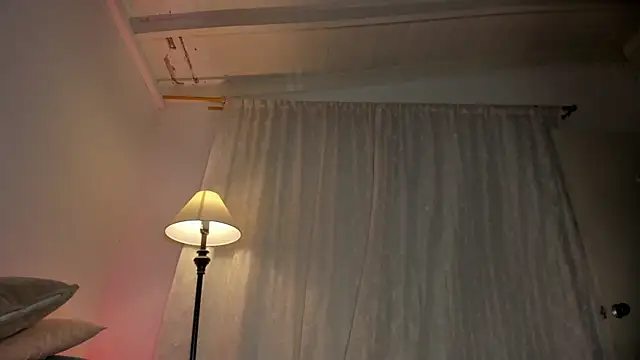 hot booty  online show from February 5, 2025, 1:26 am