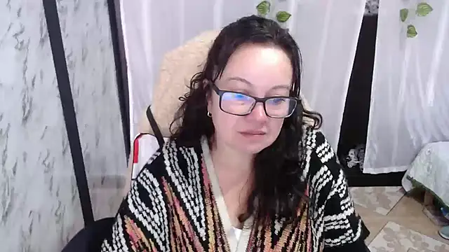 Snapshot of Sonialorens_ chatting on March 8, 2025, 2:19 pm Sonialorens online show from March 8, 2025, 2:19 pm
