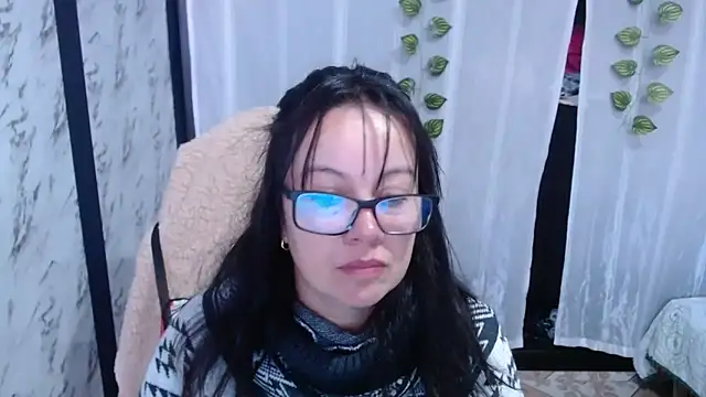 Snapshot of Sonialorens_ chatting on February 28, 2025, 1:58 pm Sonialorens online show from February 28, 2025, 1:58 pm
