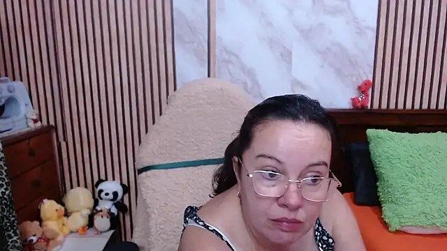 Snapshot of Sonialorens_ chatting on October 13, 2025, 11:16 pm Sonialorens online show from October 13, 2025, 11:16 pm