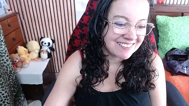 Snapshot of Sonialorens_ chatting on October 8, 2025, 4:29 pm Sonialorens online show from October 8, 2025, 4:29 pm