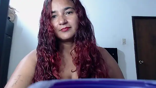 Snapshot of isabella_dirty69 chatting on July 2, 2026, 3:23 am isabella dirty69 online show from July 2, 2026, 3:23 am