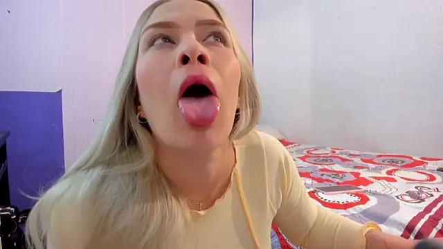 Snapshot of Byanca_Winklar chatting on September 22, 2025, 5:52 pm Byanca Winklar online show from September 22, 2025, 5:52 pm