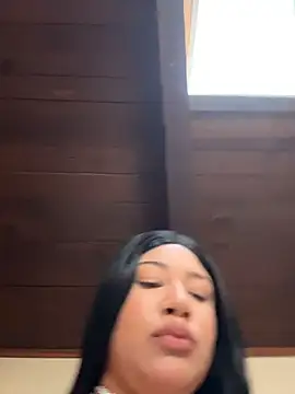 Snapshot of IamSashaLuv chatting on February 19, 2026, 4:04 pm IamSashaLuv online show from February 19, 2026, 4:04 pm