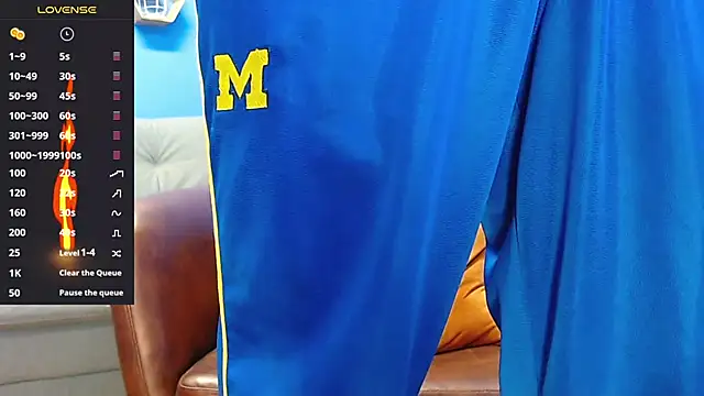 Robert Kingg online show from September 28, 2025, 11:12 pm