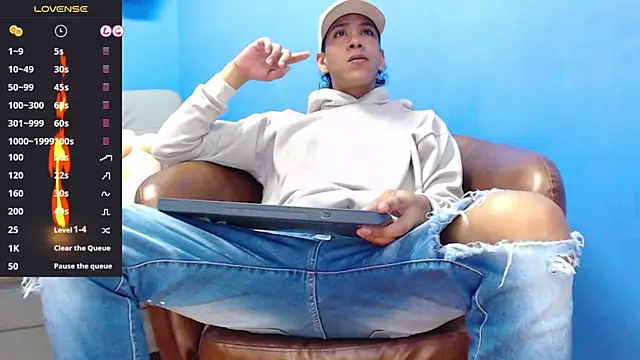 Robert Kingg online show from November 6, 2025, 9:41 pm