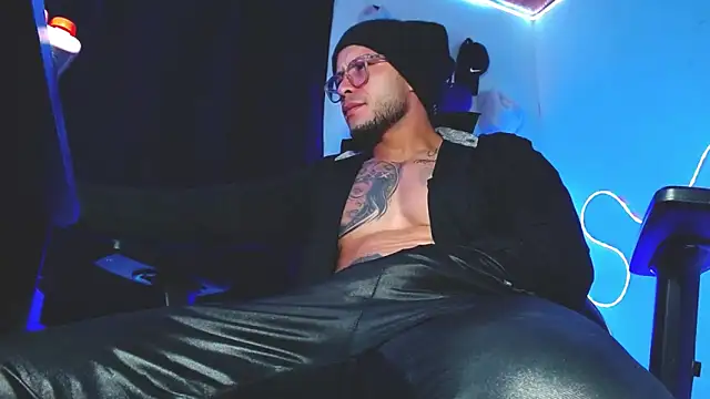 sebastian horny online show from December 16, 2025, 10:41 am