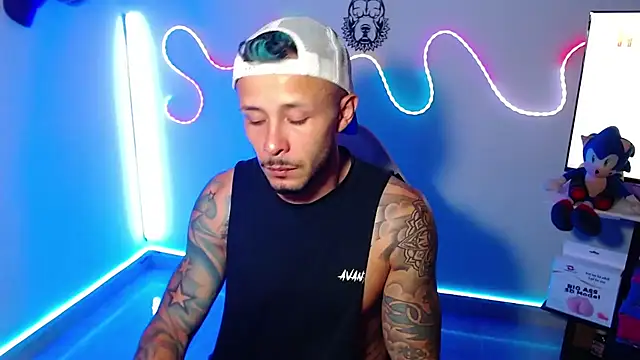 Snapshot of sebastian_horny chatting on September 30, 2025, 3:34 am sebastian horny online show from September 30, 2025, 3:34 am