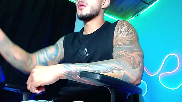 Snapshot of sebastian_horny chatting on February 13, 2026, 7:41 am sebastian horny online show from February 13, 2026, 7:41 am