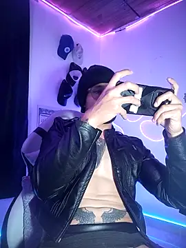 Snapshot of sebastian_horny chatting on February 25, 2026, 3:51 am sebastian horny online show from February 25, 2026, 3:51 am