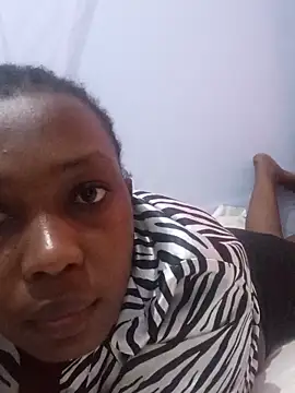 queennisha2 online show from February 21, 2026, 1:35 pm