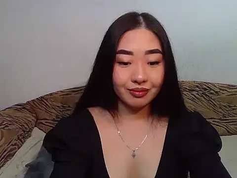 Snapshot of Aleksa_Blackdream chatting on November 29, 2025, 1:55 pm Aleksa Blackdream online show from November 29, 2025, 1:55 pm