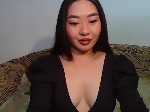 Snapshot of Aleksa_Blackdream chatting on September 28, 2025, 10:00 am Aleksa Blackdream online show from September 28, 2025, 10:00 am