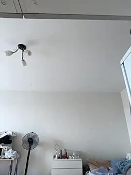 MaryHiggins online show from September 28, 2025, 9:38 am