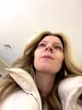 MaryHiggins online show from January 8, 2026, 2:23 pm