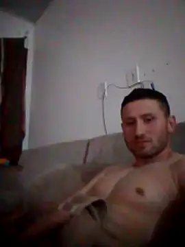 Snapshot of Juninho5755 chatting on October 30, 2025, 11:23 pm Juninho5755 online show from October 30, 2025, 11:23 pm