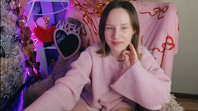 sarakaell online show from February 11, 2026, 7:58 pm