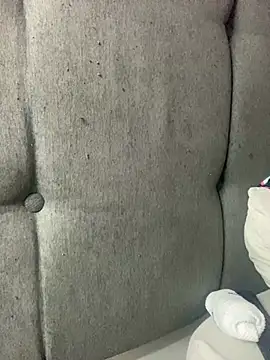 vellaAngel online show from February 28, 2025, 2:31 am