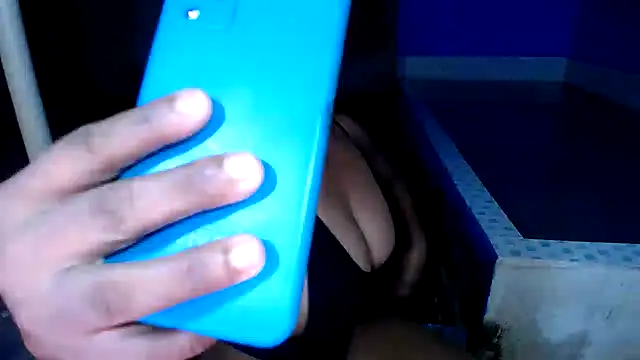 Snapshot of marysol83 chatting on March 16, 2025, 1:28 am marysol83 online show from March 16, 2025, 1:28 am