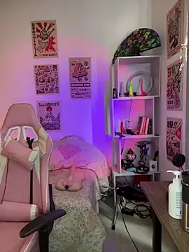 Emma Wish online show from September 27, 2025, 3:51 pm