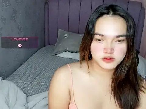 Snapshot of MoaningKylie chatting on March 4, 2026, 3:14 am MoaningKylie online show from March 4, 2026, 3:14 am