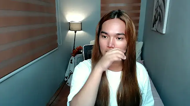 Snapshot of MoaningKylie chatting on January 9, 2025, 11:25 am MoaningKylie online show from January 9, 2025, 11:25 am