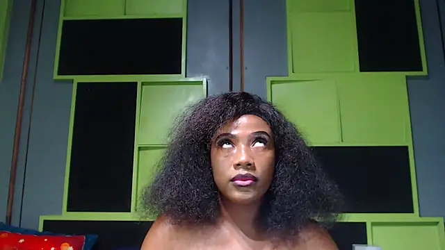SexyAssDivaxxx online show from February 10, 2025, 12:50 pm