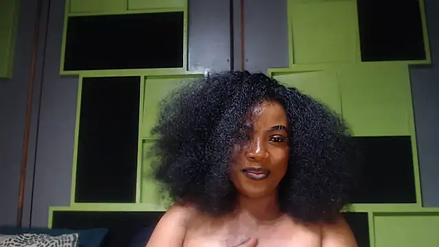 SexyAssDivaxxx online show from September 30, 2025, 5:13 am